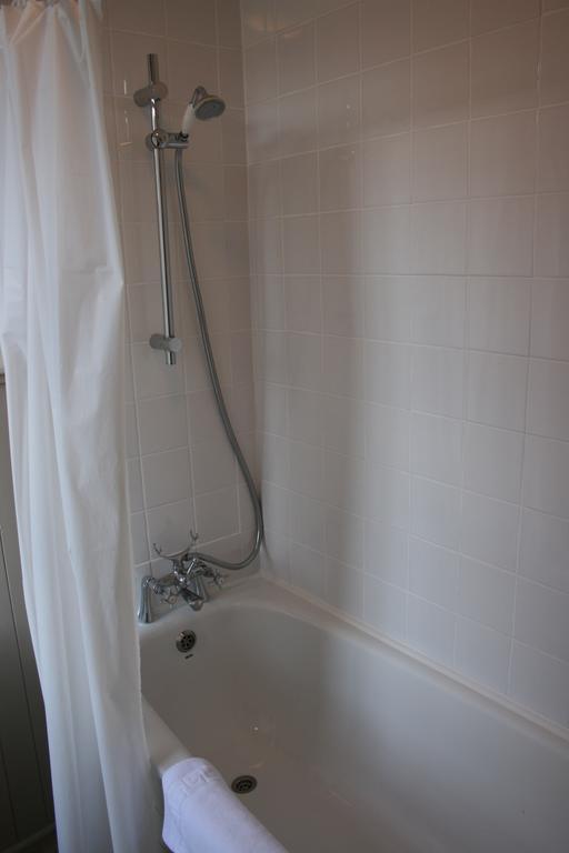 Royal Mile Budget Apartments Edinburg Rum bild